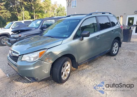 2015 Subaru Forester 2.5I z USA, uszkodzony, nr VIN JF2SJABC8FH498463